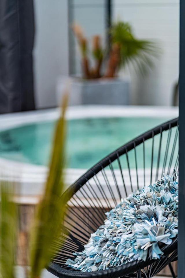 Villa Cecha B&B &Wellness Остенде Екстер'єр фото